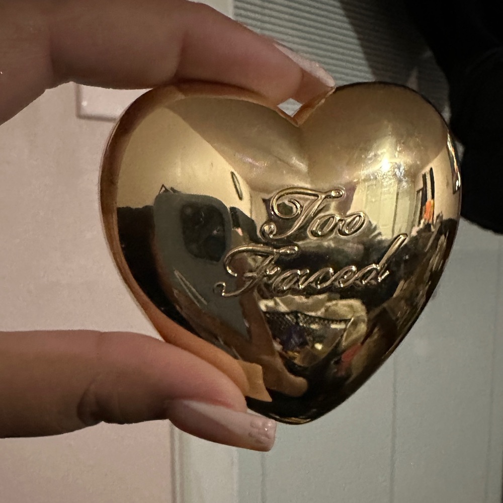‼️SOLD‼️Too Faced Love Light Prismatic Highlighter You Light Up My Life